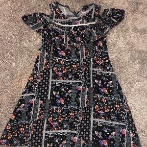 black & flower printed off the shoulder dress!!